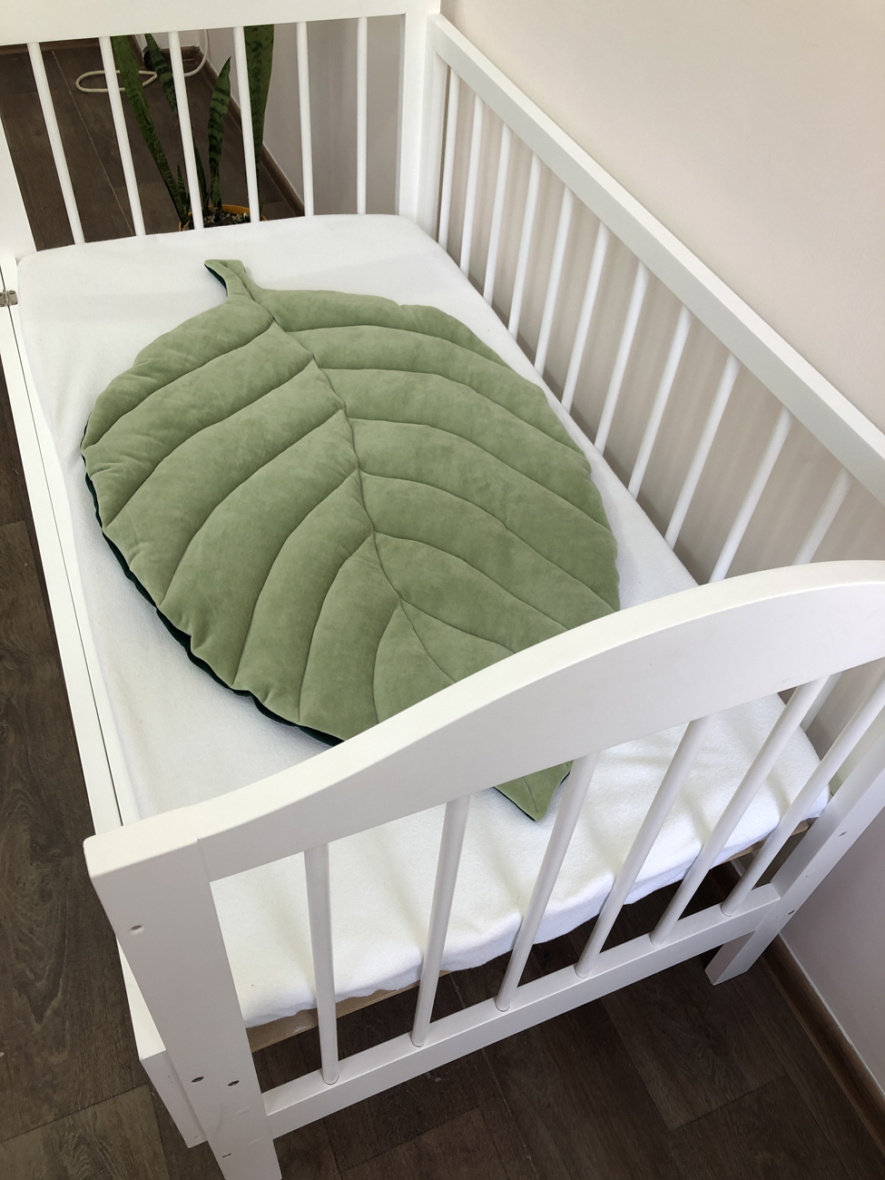 Kids floor mat Dark green color
