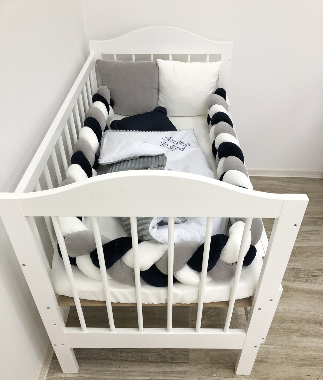 Crib set "Snuggle crib bedding in grey milk color for baby