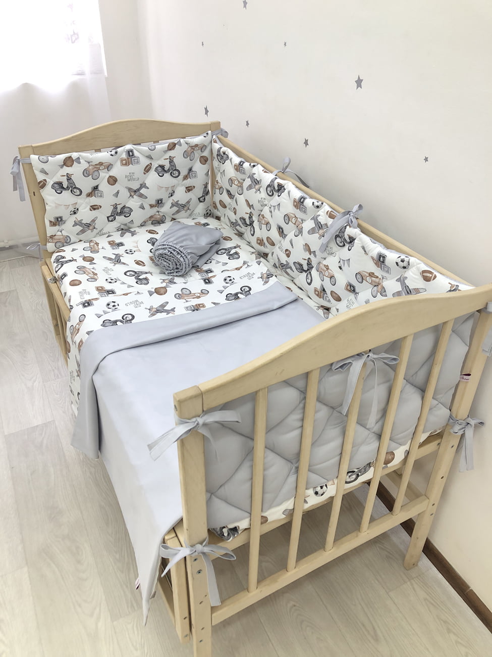 Crib set "Retro cars"