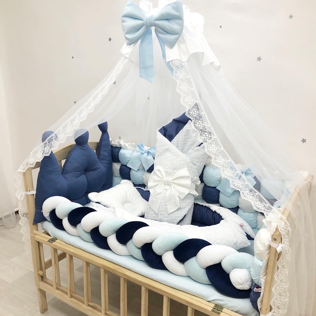 Crib set "Blue crown"