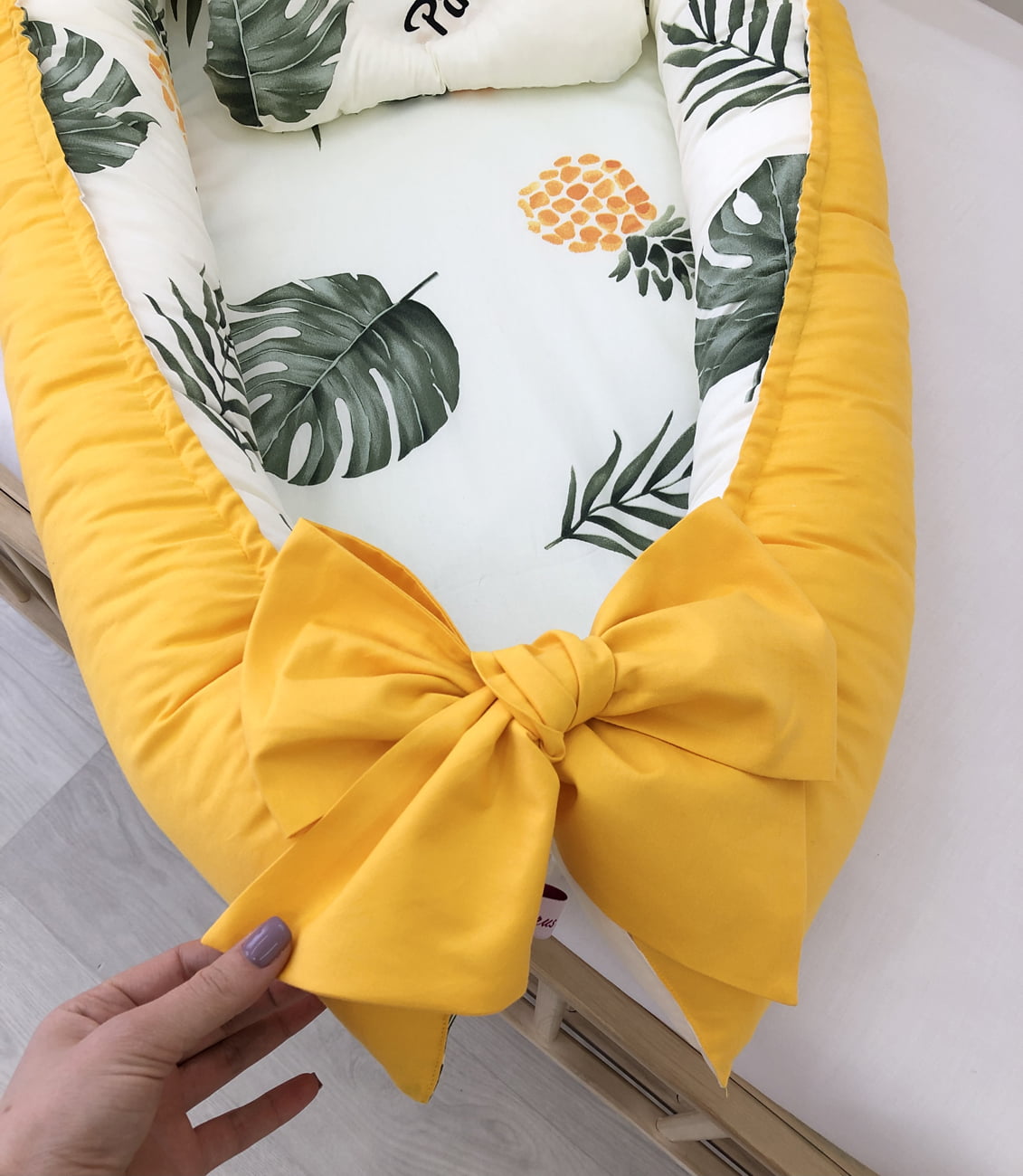 Baby Nest "A pineapple"