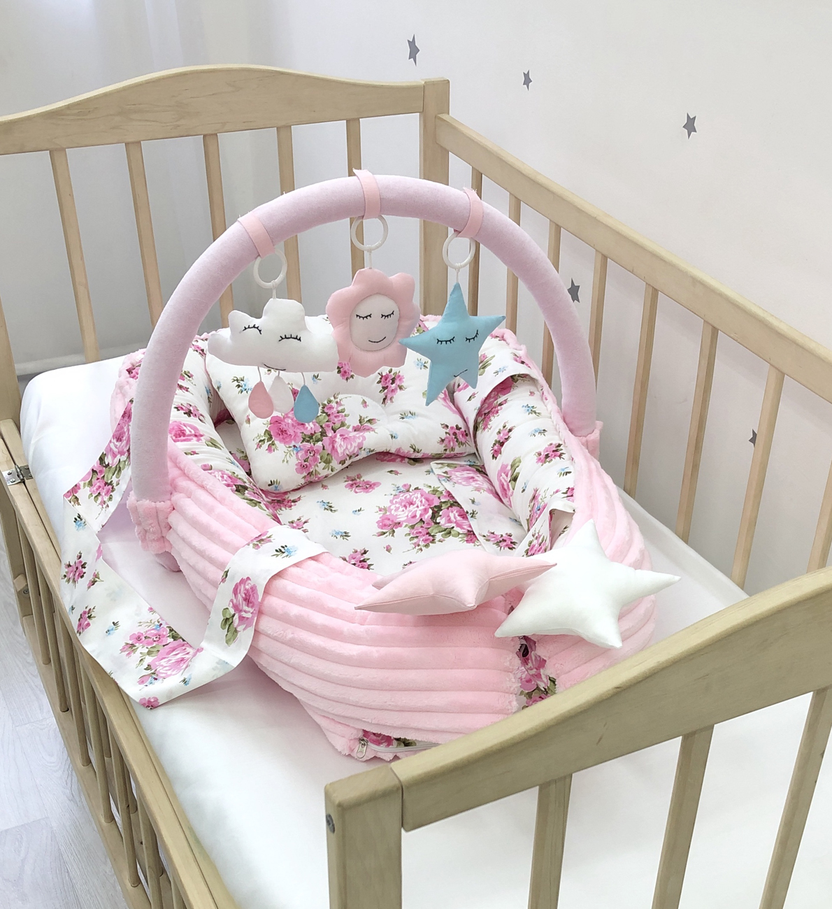 Baby nest "Pink Flower"
