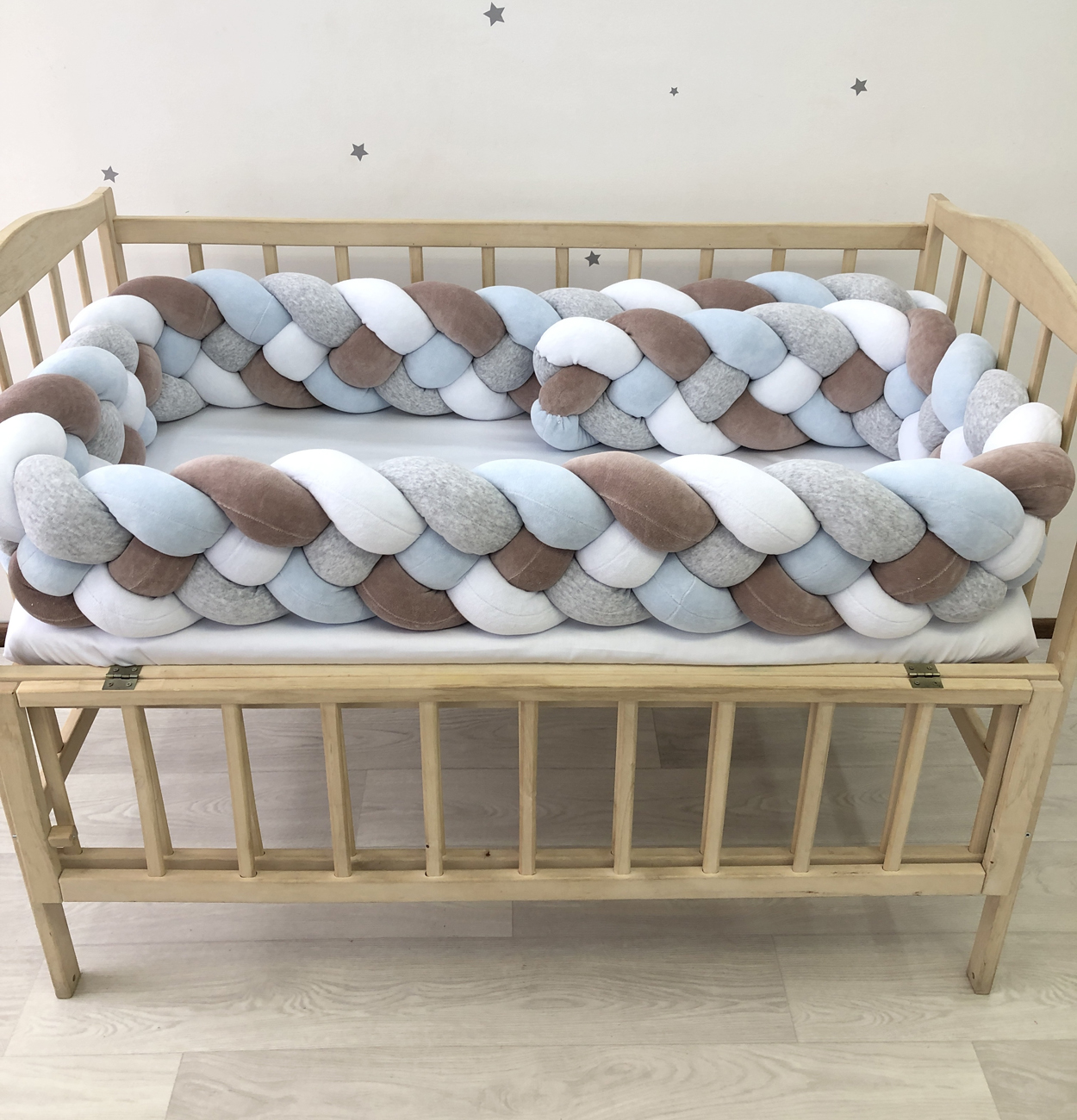 Multicolor knot 4-strand braided crib bumpers