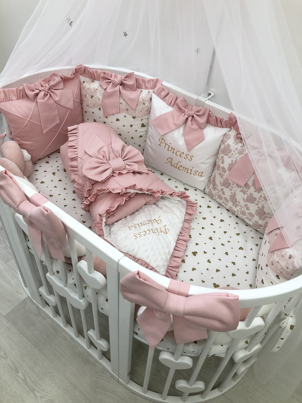 Crib set "Princess Ademisa"