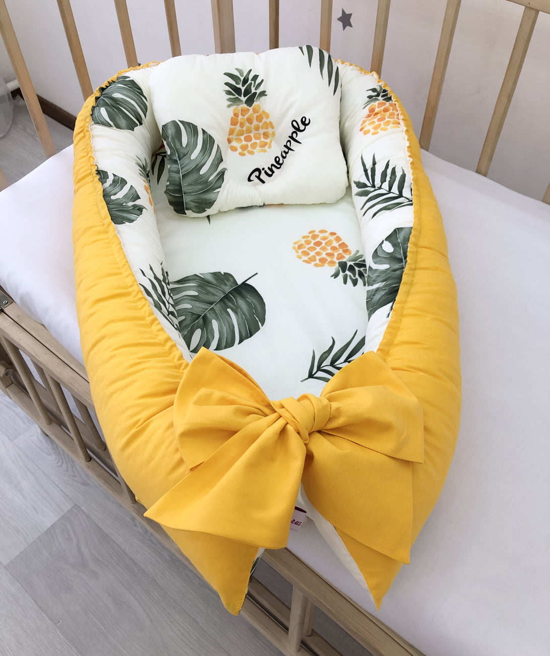 Baby Nest "A pineapple"