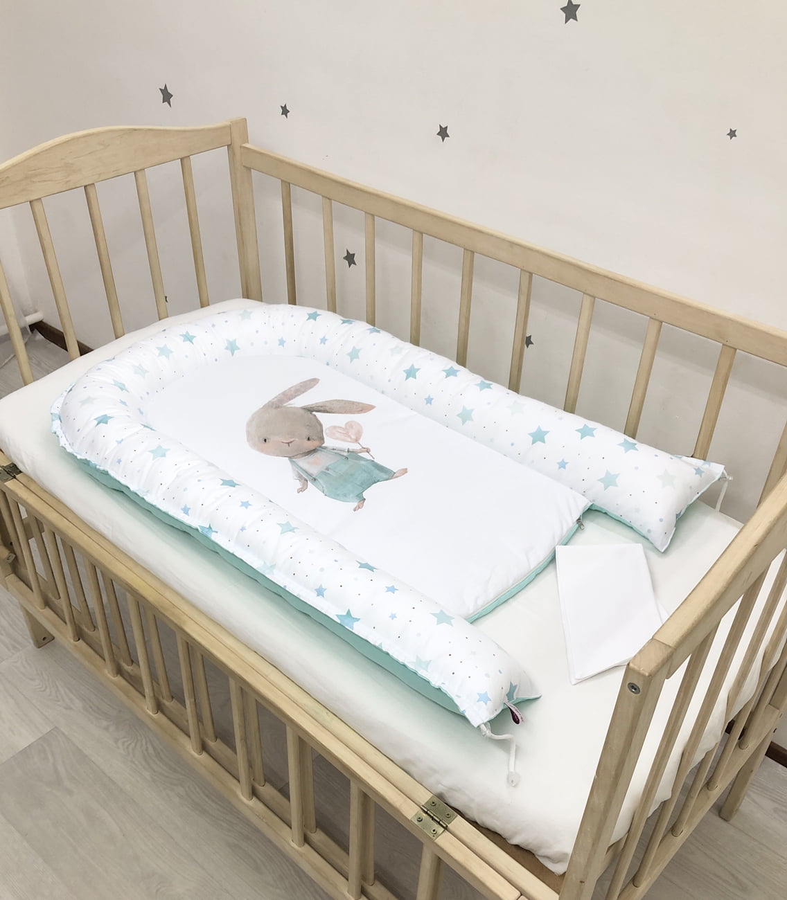 Baby Nest "Mint bunny"