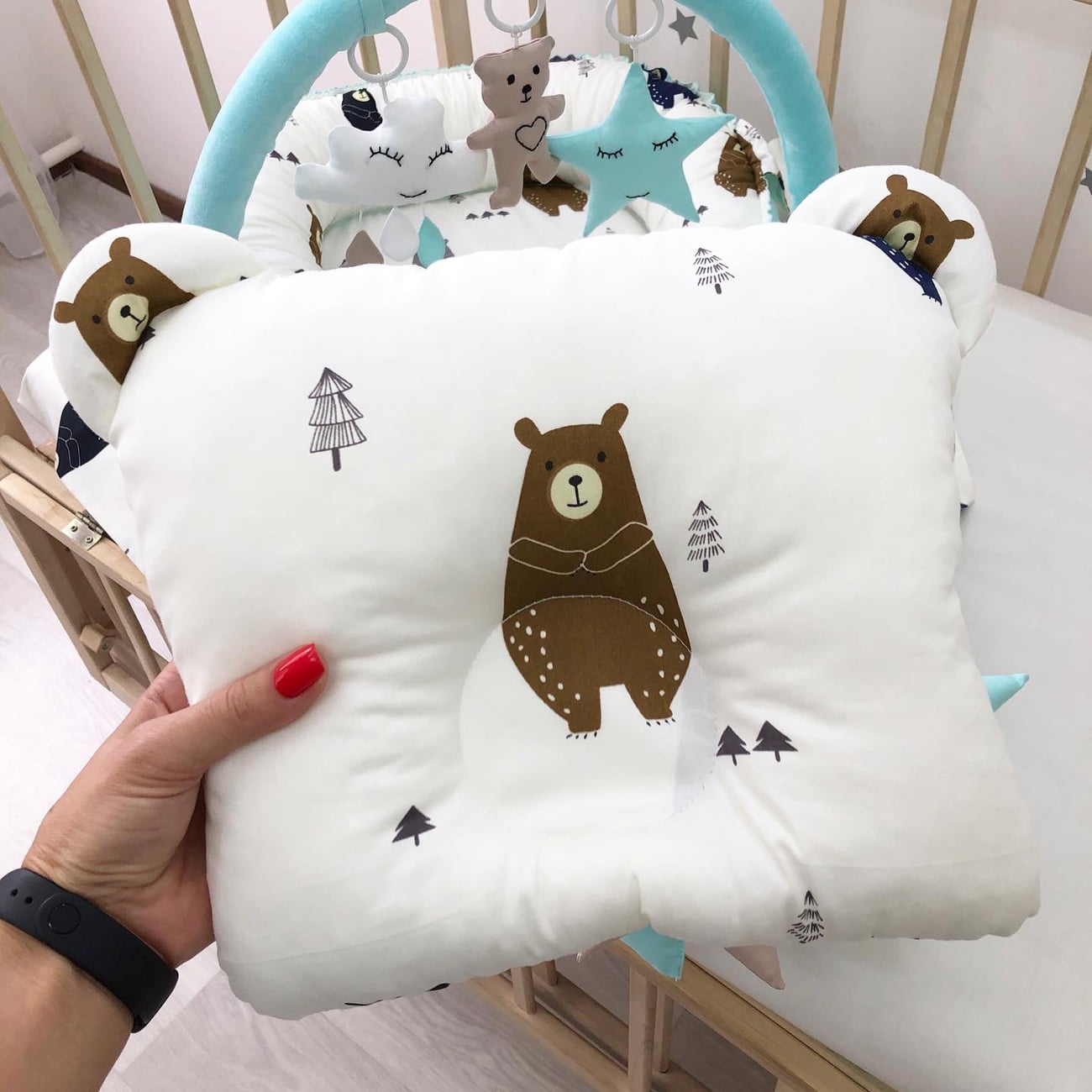 Baby Nest "Bear and toys"