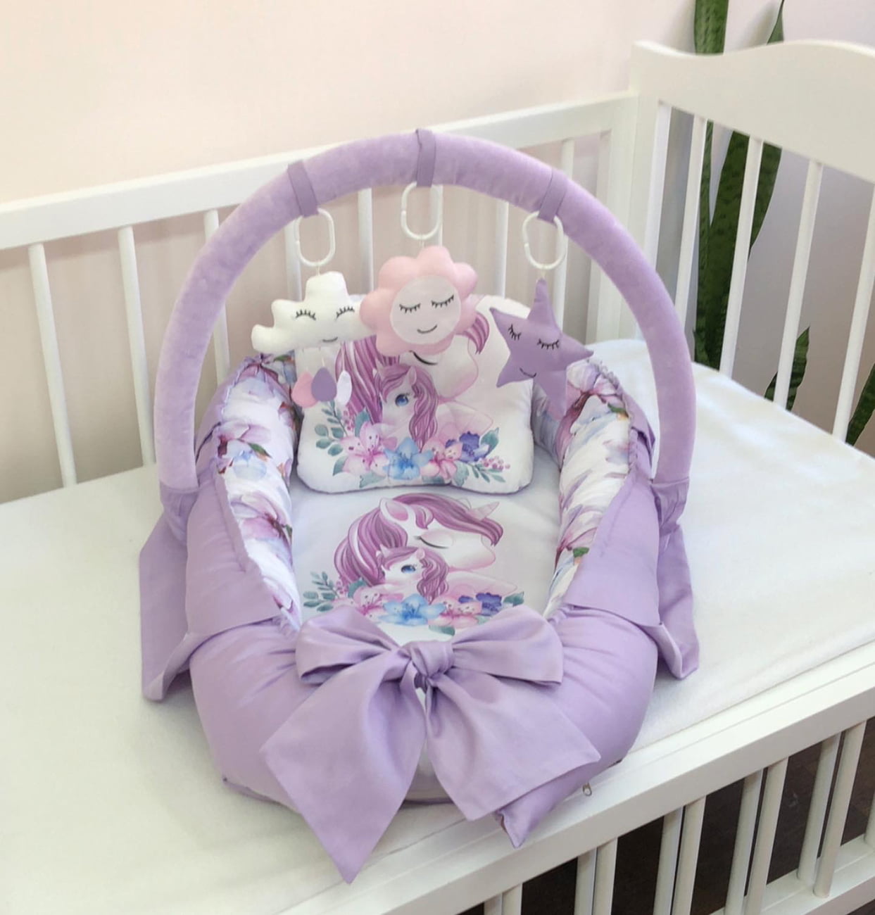 Baby nest "Unicorn lilac"