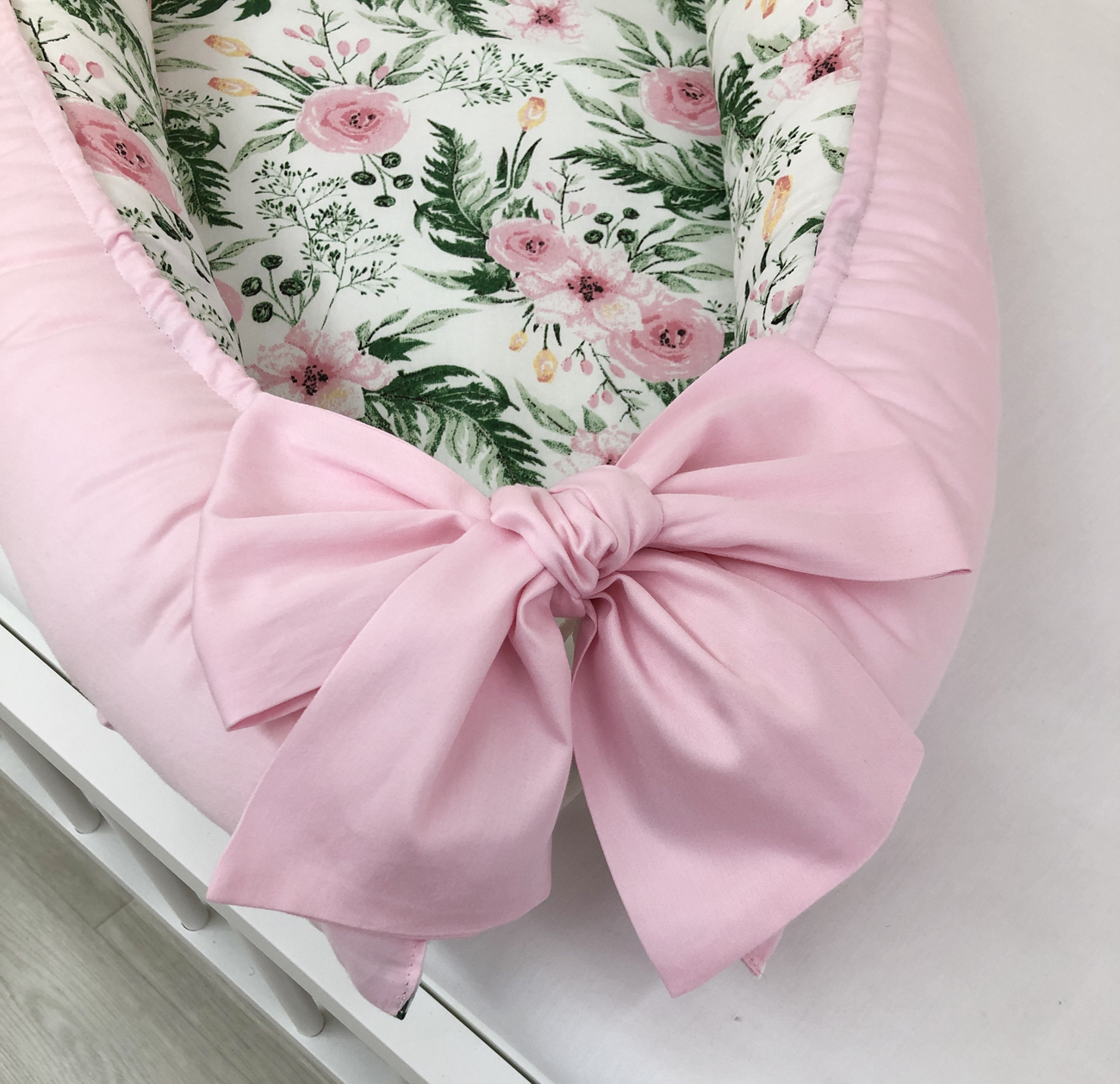 Baby nest "Floral pink"