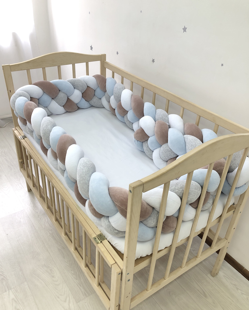 Multicolor knot 4-strand braided crib bumpers