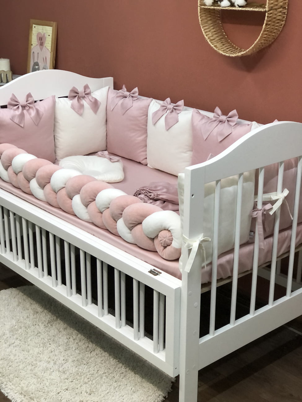 "Bumper pillow with bow"