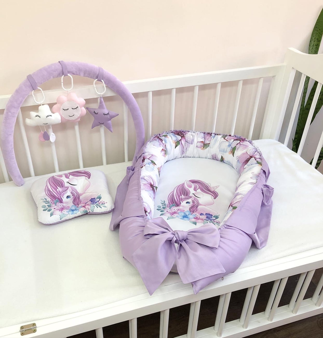 Baby nest "Unicorn lilac"
