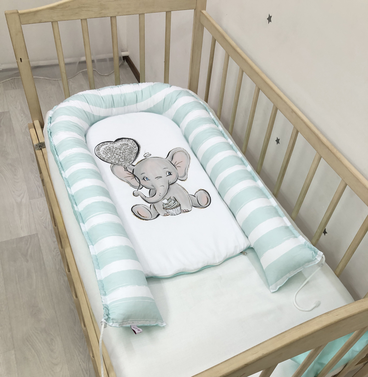Baby nest "Mint Elephant"