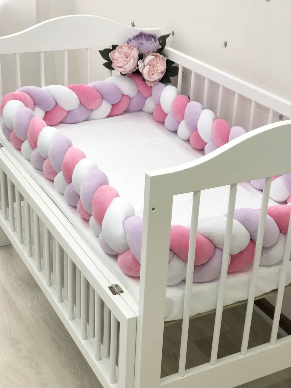 3-strand multicolor braided crib bumper