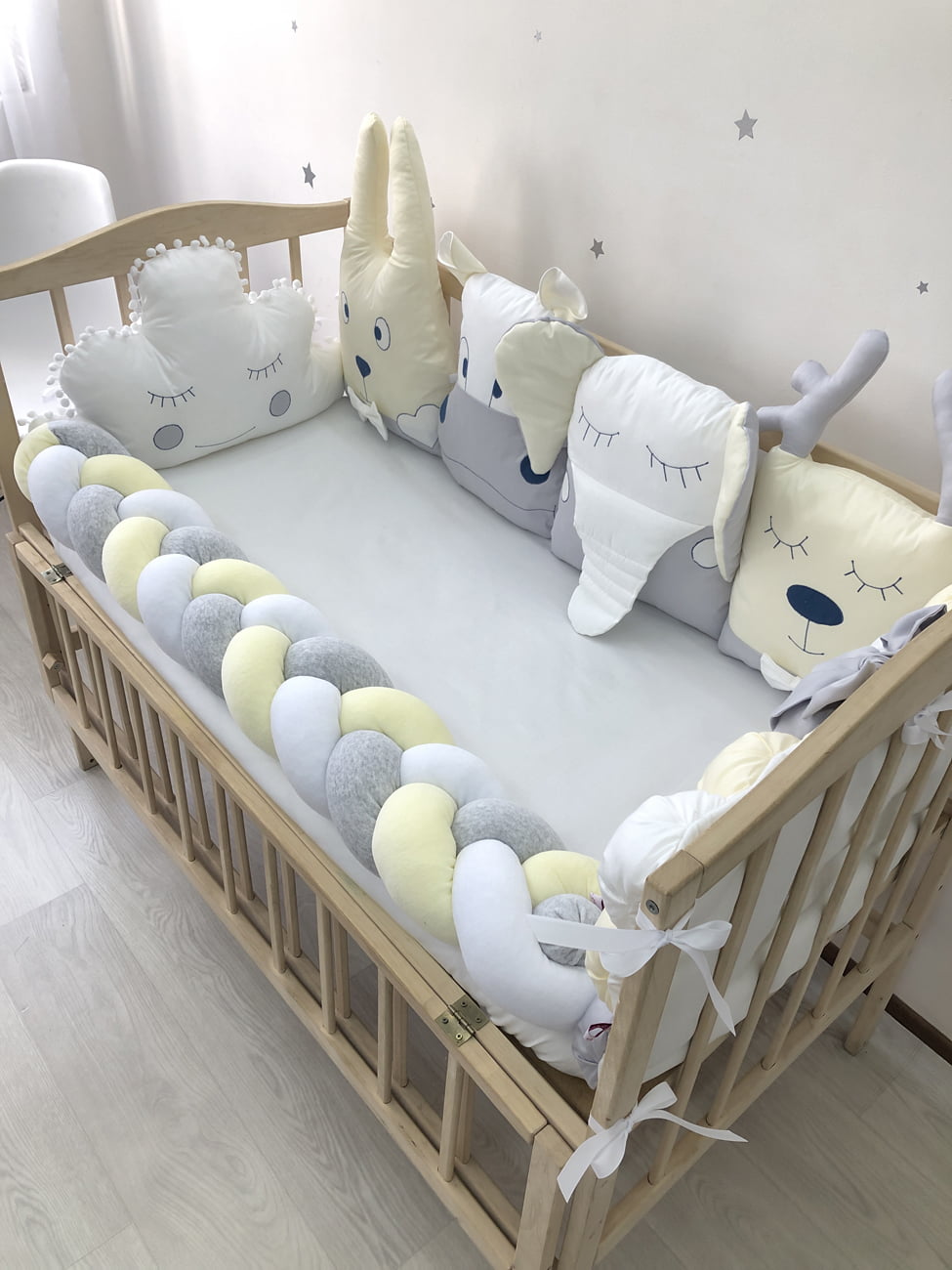 "Animals bumpers beige gray"