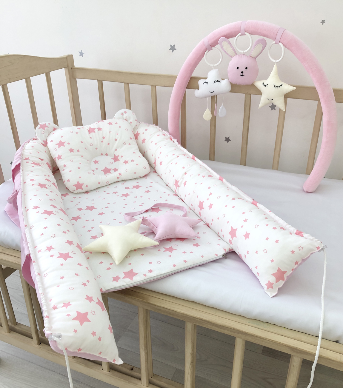 Baby nest "Pink star"