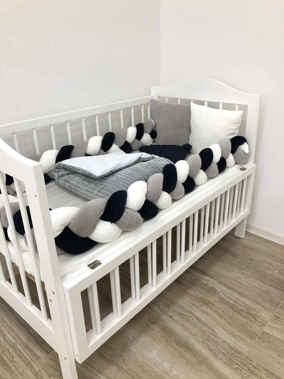 Crib set "Snuggle crib bedding in grey milk color for baby