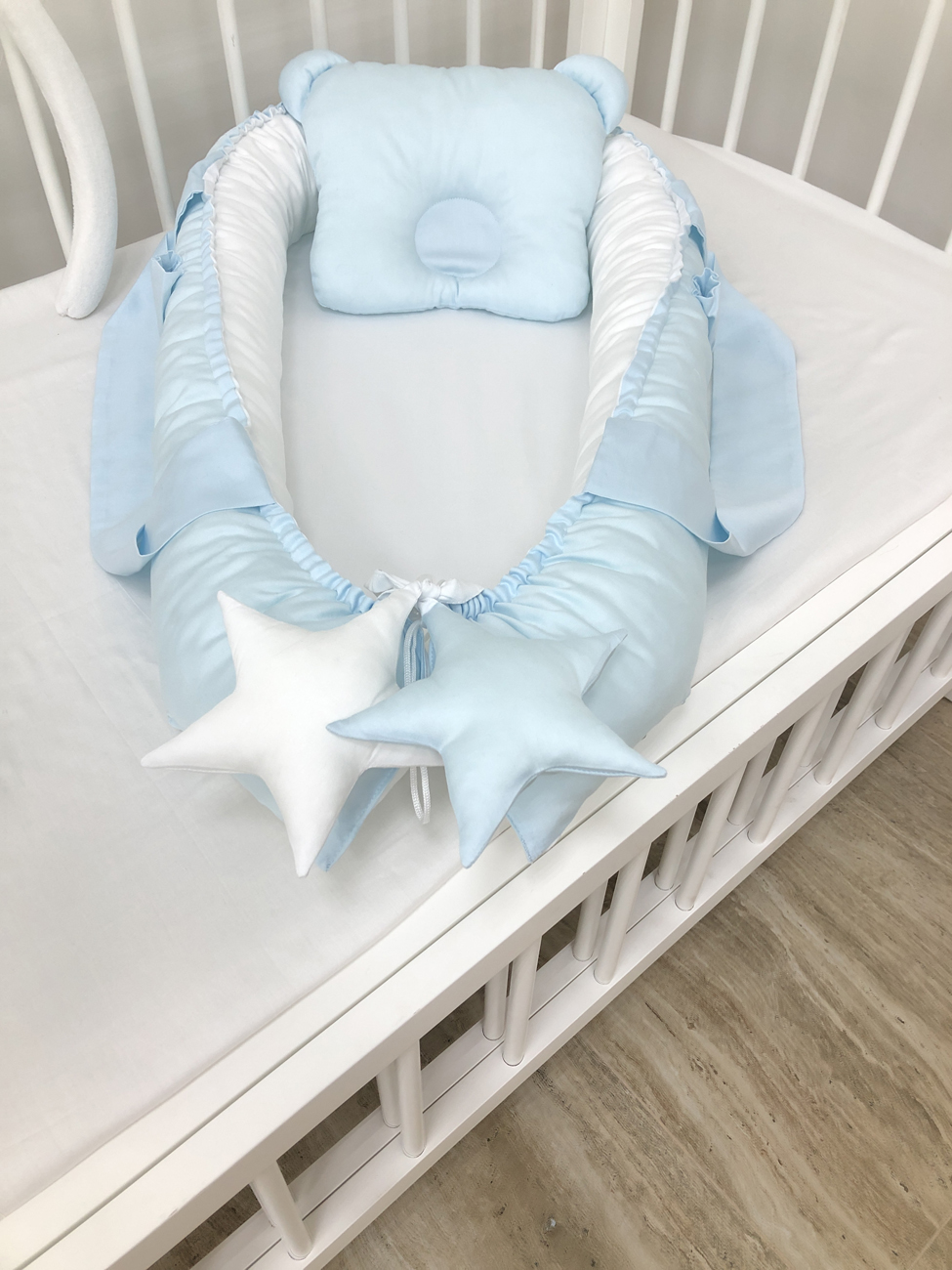 Baby Lounger blue color