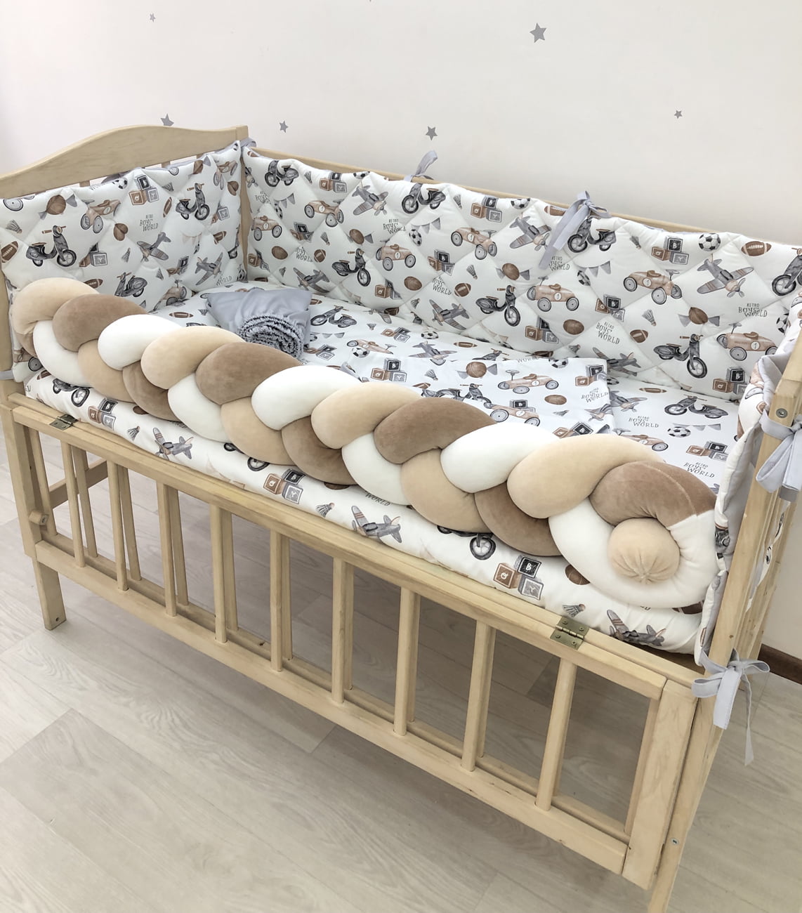 Crib set "Retro cars"