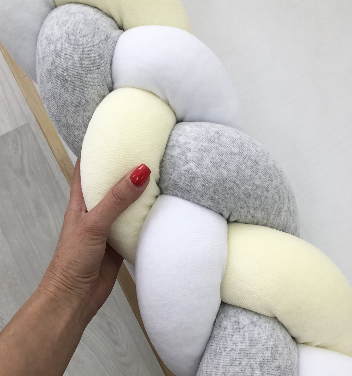 "Animals bumpers beige gray"