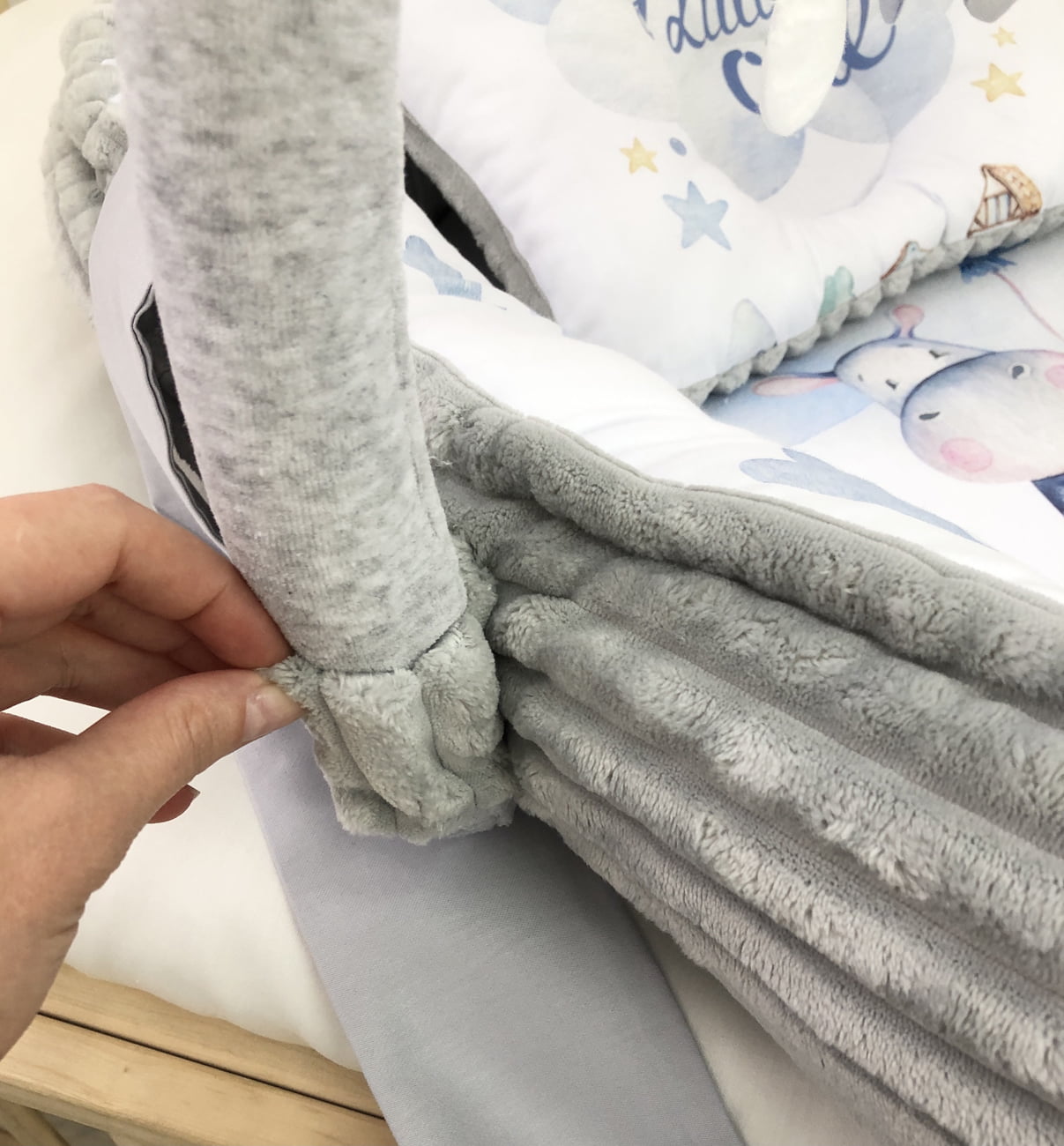 Baby Nest "Hippo gray"