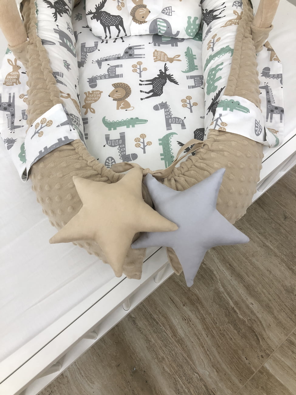 Baby nest beige"Animal pattern "