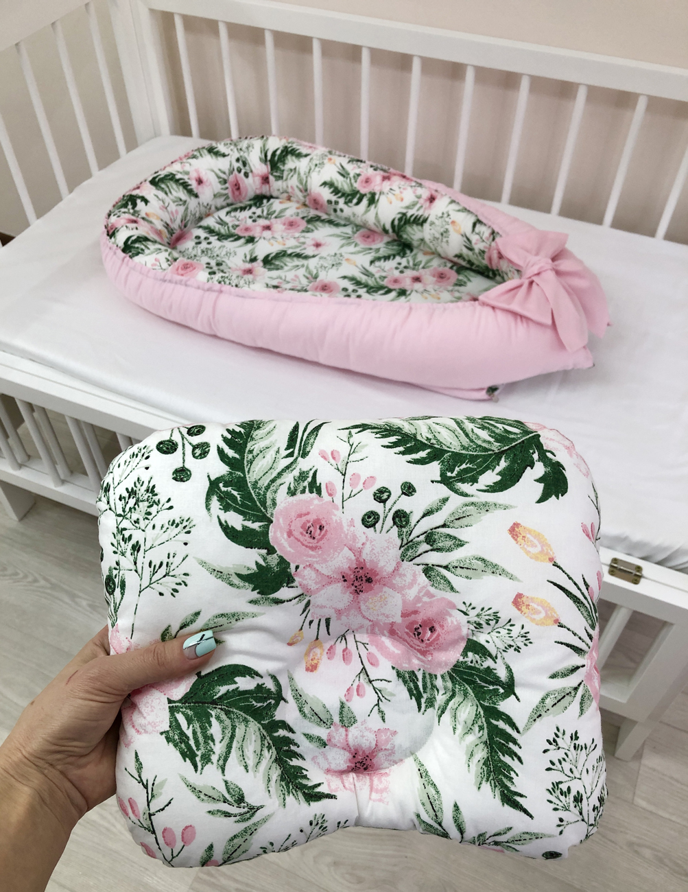 Baby nest "Floral pink"