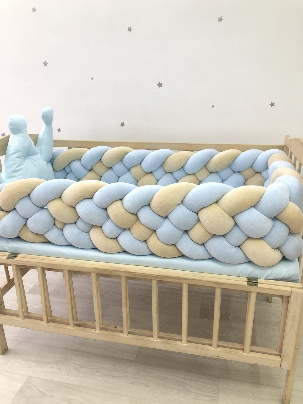 5-strand crib braid bumper, crown cushion with personal embroidery