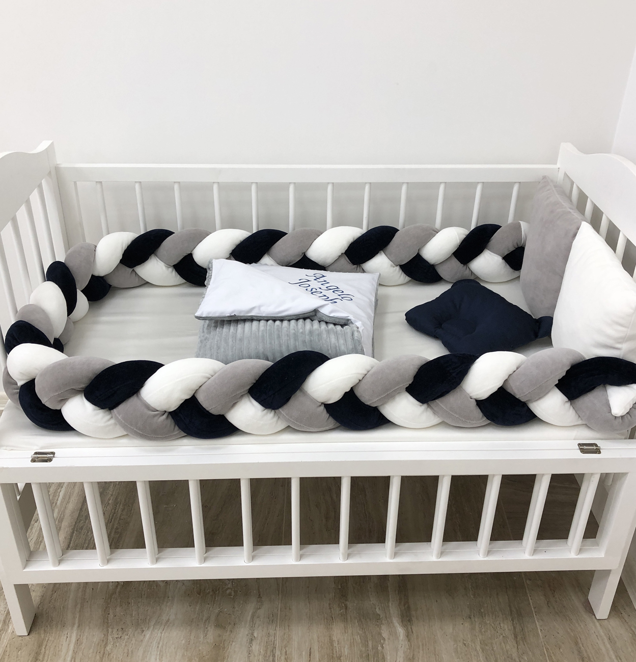 Crib set "Snuggle crib bedding in grey milk color for baby