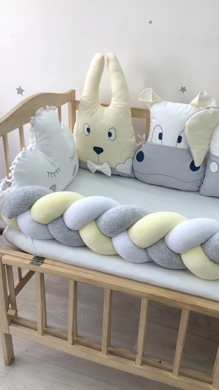 "Animals bumpers beige gray"