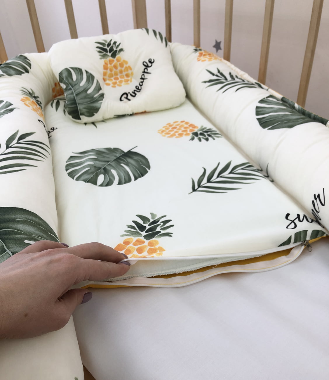 Baby Nest "A pineapple"