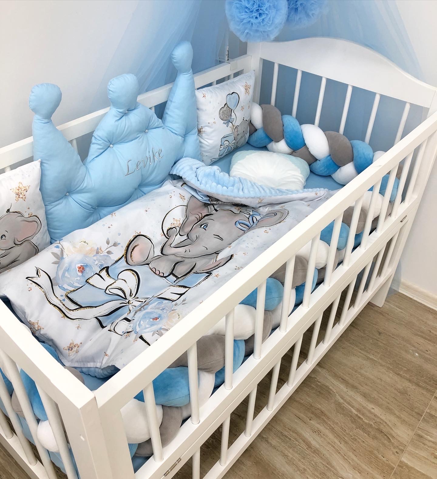 Crib set "Blue Elephant"