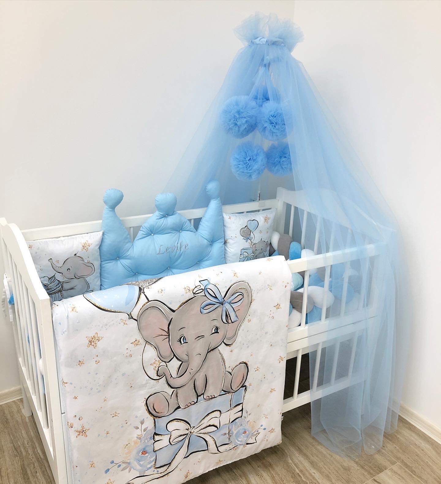 Crib set "Blue Elephant"