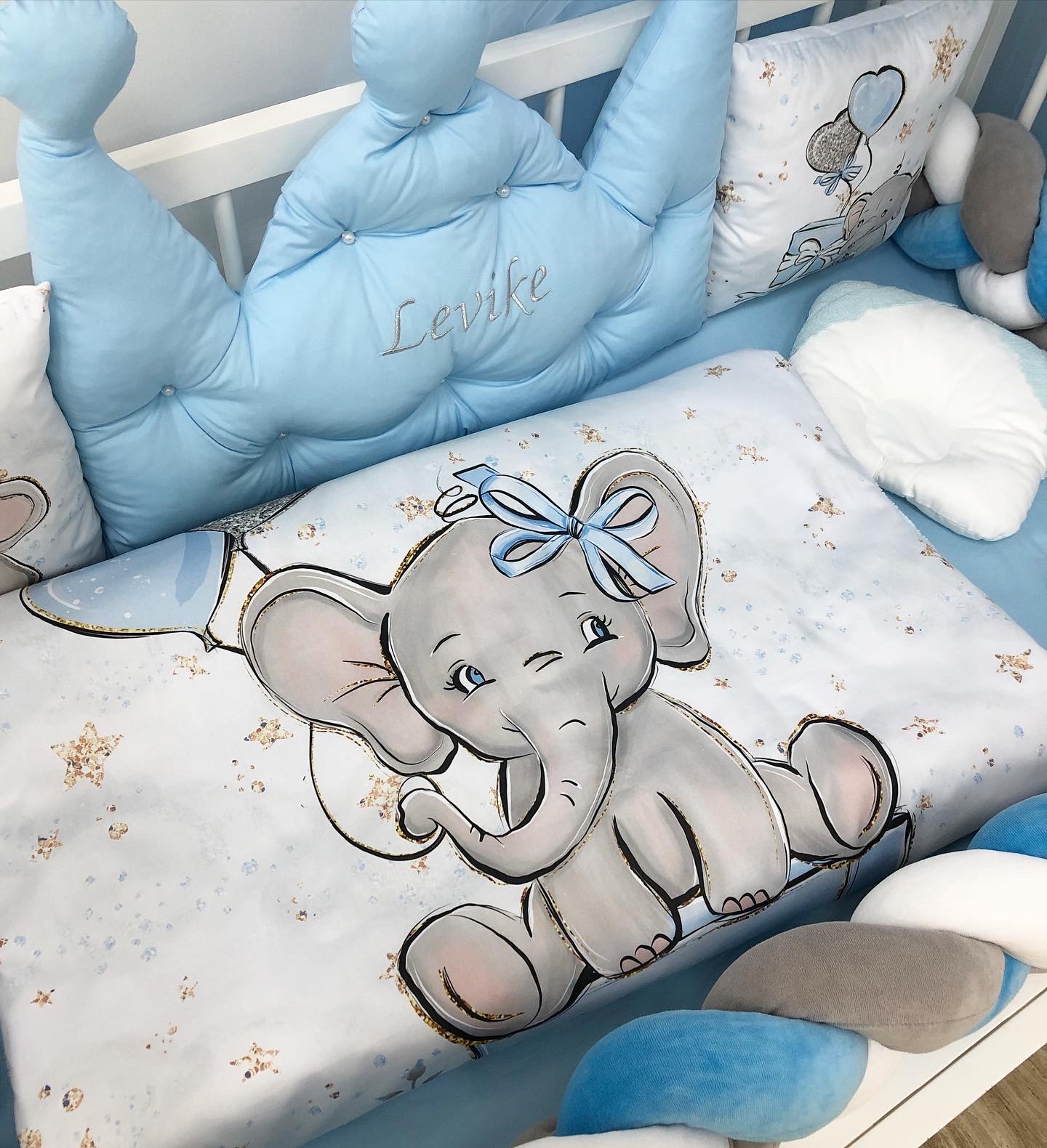 Crib set "Blue Elephant"