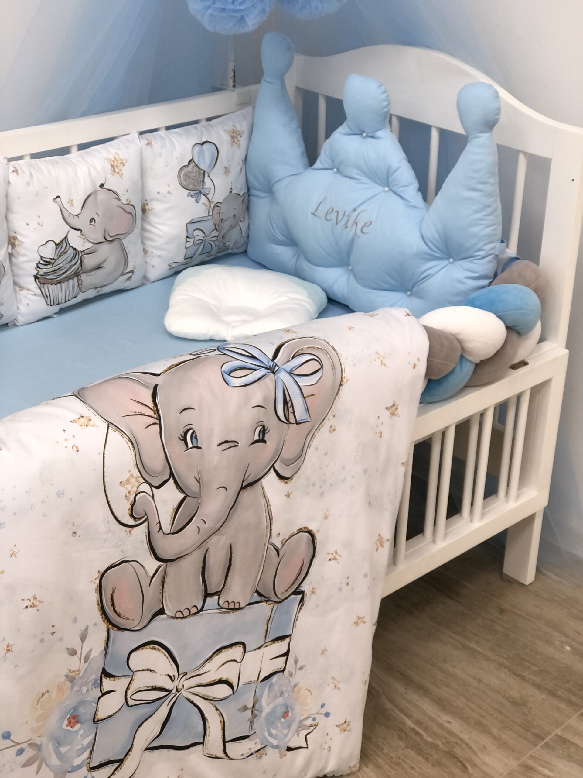 Crib set "Blue Elephant"