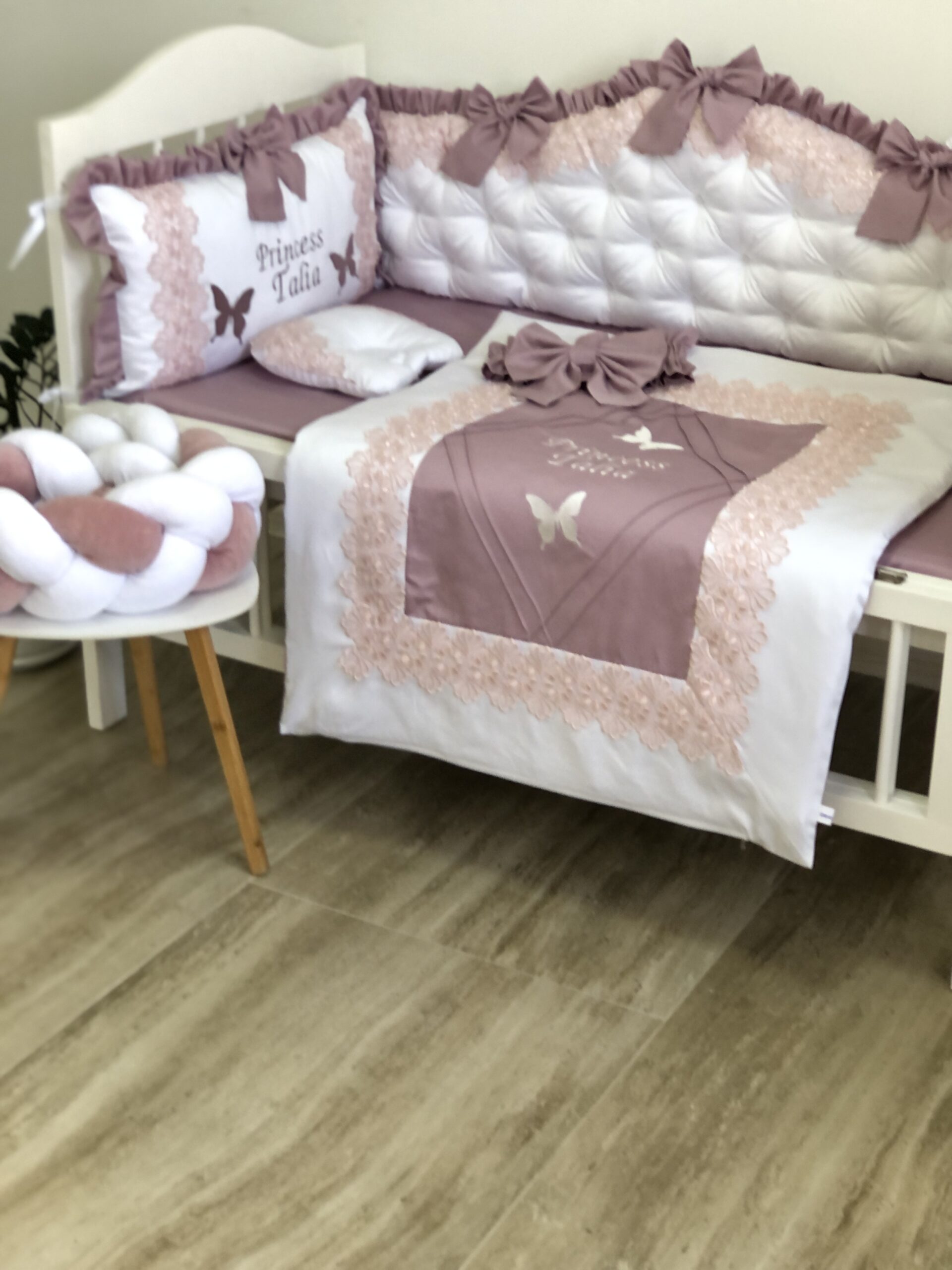 Crib Bedding Set "Lilac Royal"