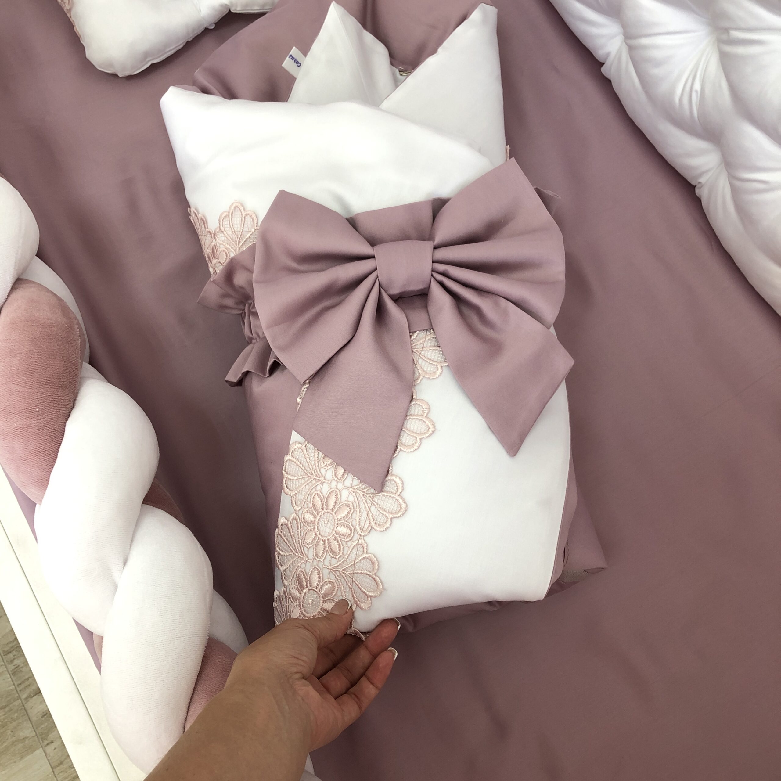 Crib Bedding Set "Lilac Royal"